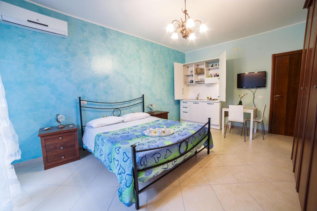 Sicily In Love 2 - Rooms & Breakfast ตาออร์มินา ภายนอก รูปภาพ